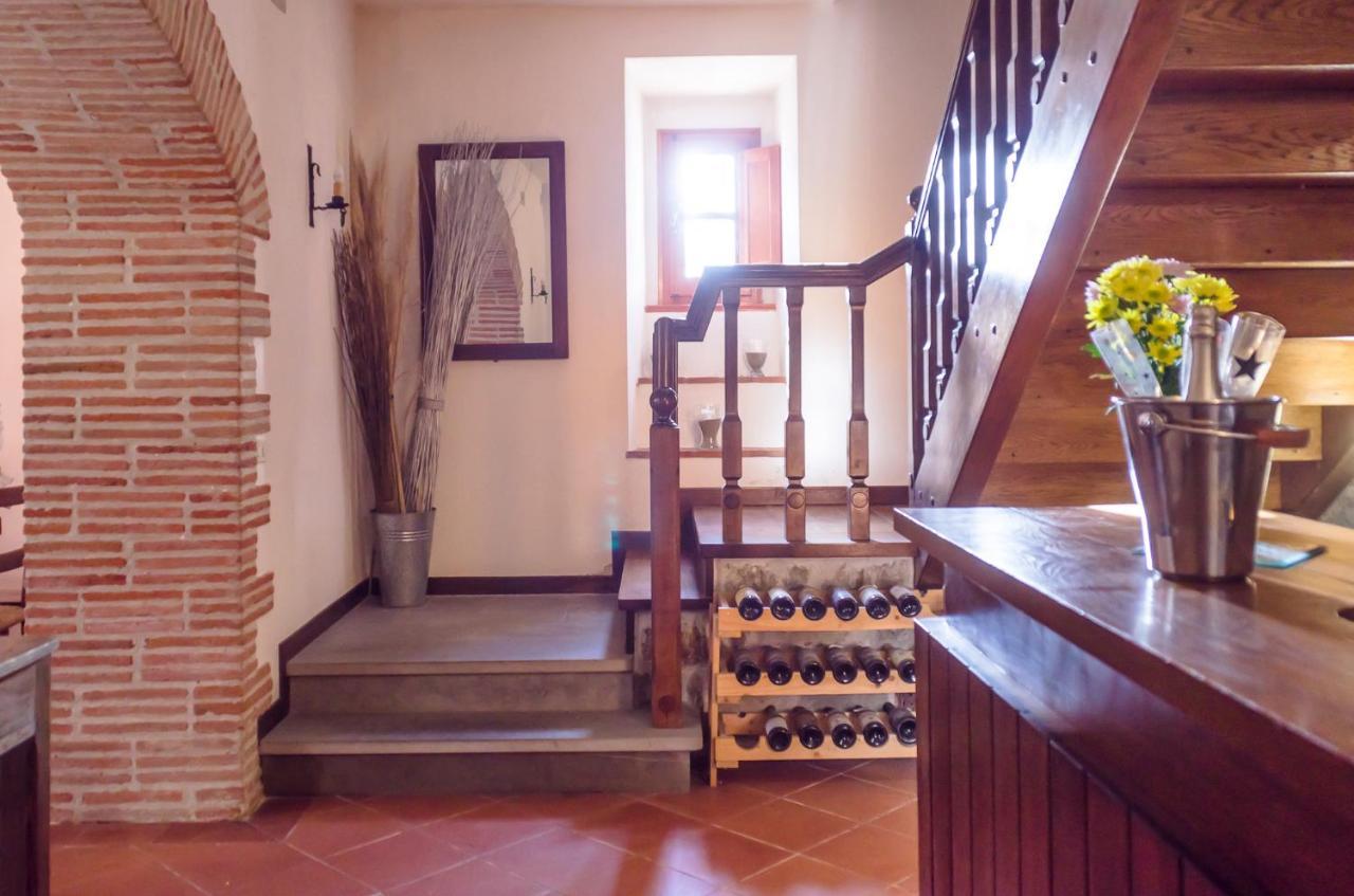 Danya Country Villa ซานเซโปลโกร ภายนอก รูปภาพ